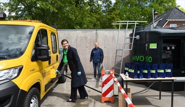 Provincie verduurzaamt eigen wagens en machines met HVO-diesel | Groningen Werkt Slim